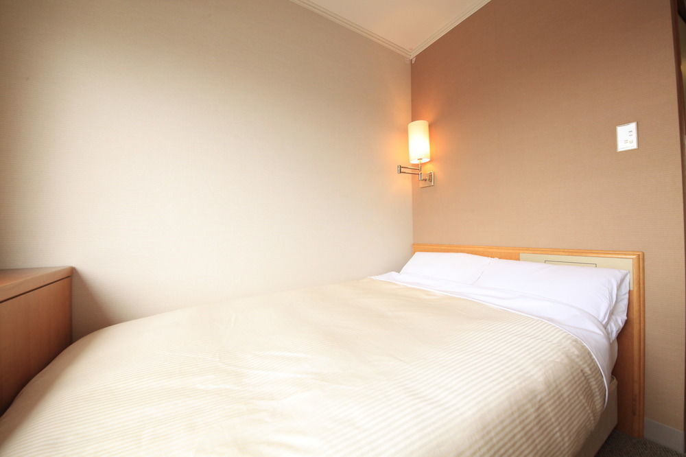 Vessel Inn Ueno Iriya Station Tokio Buitenkant foto