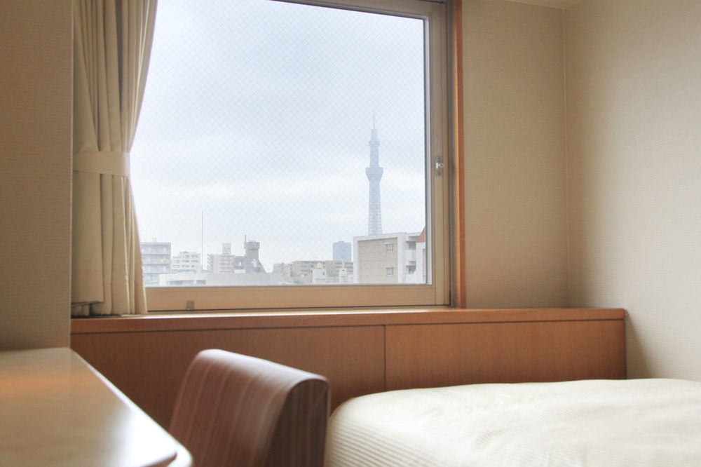 Vessel Inn Ueno Iriya Station Tokio Buitenkant foto
